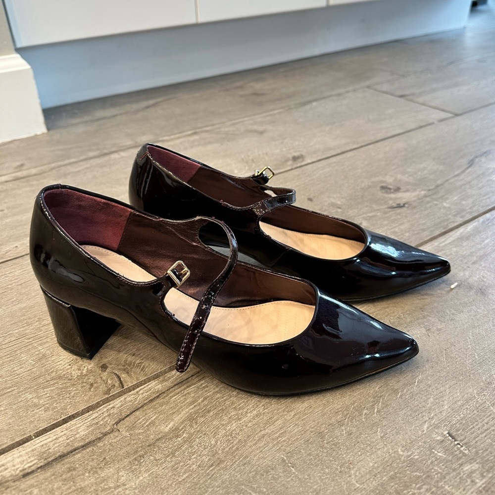Carvela Kurt Geiger Mary Jane heels
